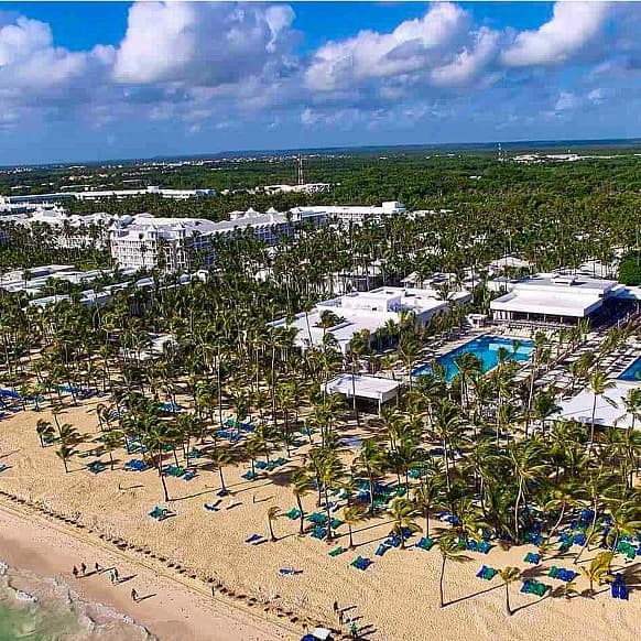 ¡Escápate al Riu Bambu con esta oferta flash! Paga RD$22,928 por 3 días y 2 noches todo incluido para 2 adultos en una habitación Standard