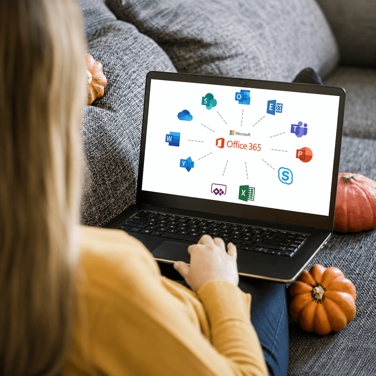 ¡Domina Microsoft 365 y potencia tu perfil profesional! Paga RD$749 en vez de RD$11,000 por un curso online con certificado en International E-learning Academy