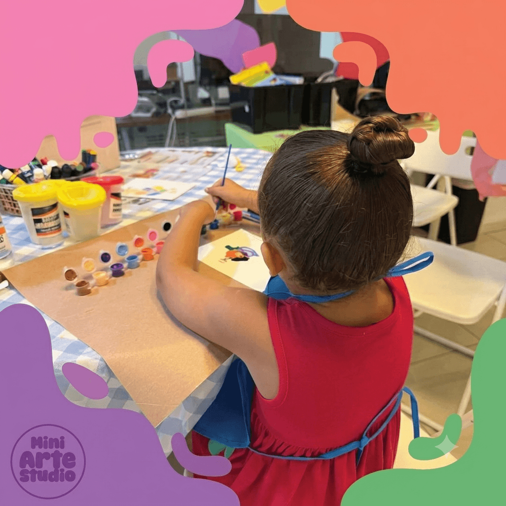 ¡Despierta el talento creativo de tus peques! Paga RD$2,799 en vez de RD$4,000 por clases de arte en Mini Arte Studio.
