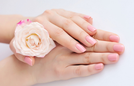 Para consentir tus manos y pies! Paga RD$495 en vez de RD$1,000