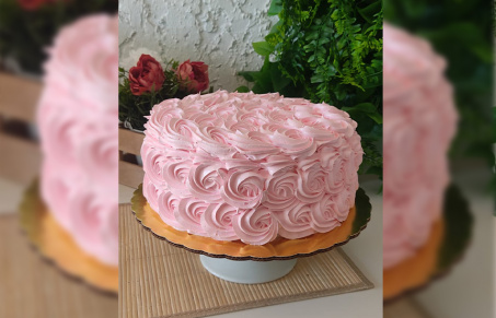 Necesitas un pastel? Paga RD$1,199 en vez de RD$1,800 Por Una Libra de  Bizcocho en Rosetas En Dolce Palato. 