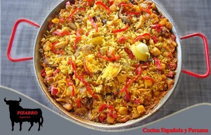 Comida para todos! Paga RD$ 499 en vez de RD$ 1,024 por Paella mixta de  carnes y mariscos para 2 personas (suficiente para 4) en Pizarro Tapas Bar.  